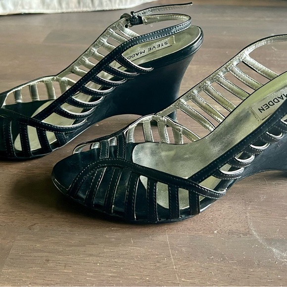 Steve Madden black wedge heel sandals size 8 - Picture 5 of 5